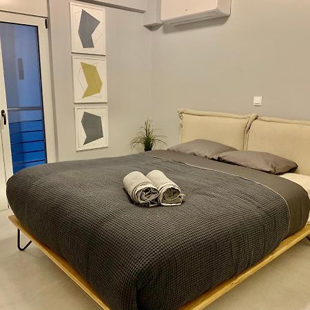 Fab New Flat In Central Athens W/ Acropolis Views Exteriör bild