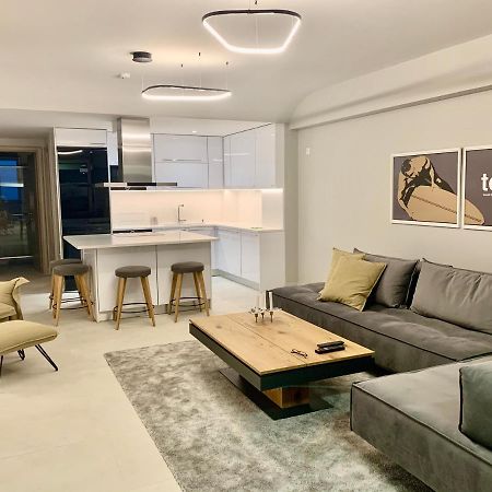 Fab New Flat In Central Athens W/ Acropolis Views Exteriör bild