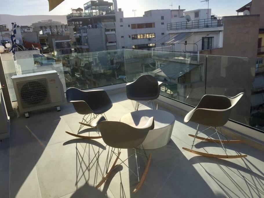Fab New Flat In Central Athens W/ Acropolis Views Exteriör bild