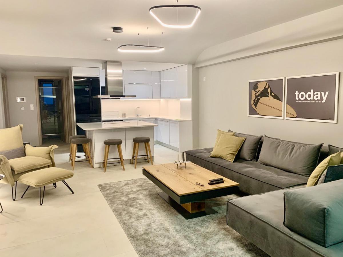 Fab New Flat In Central Athens W/ Acropolis Views Exteriör bild